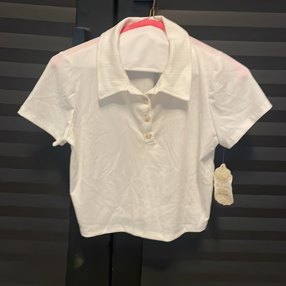 Altar’d State light cream short sleeved shirt with color, NWT, size medium